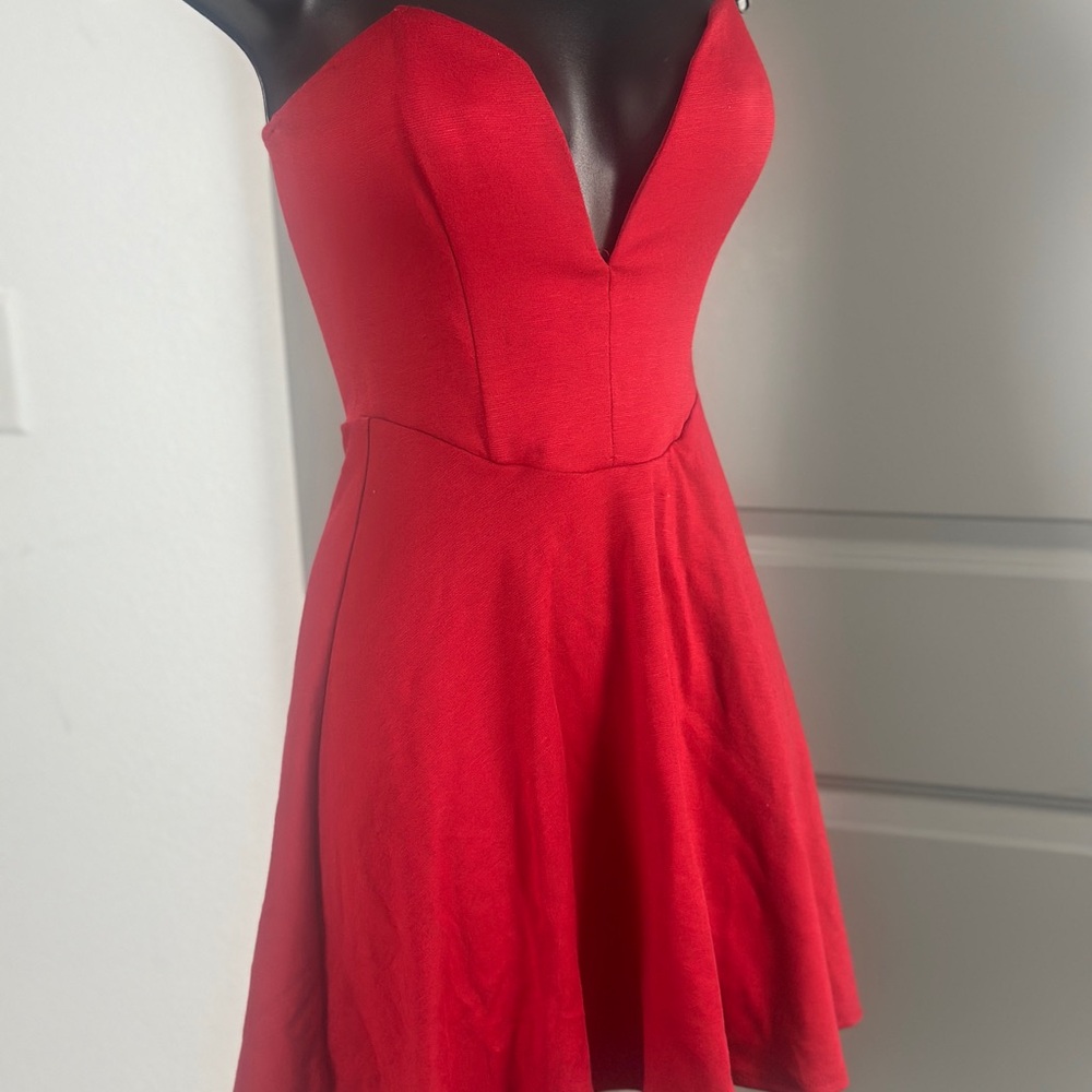 Solemio Vibrant Red Strapless Dress